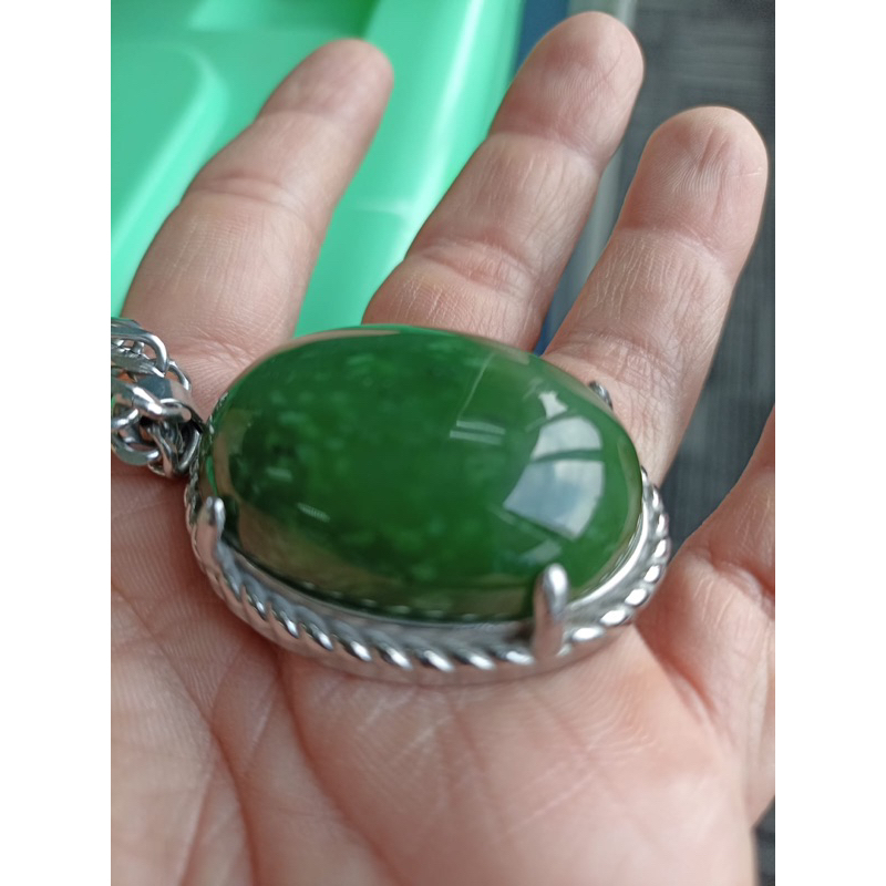 Liontin Batu Nephrite Jade Hijau Super