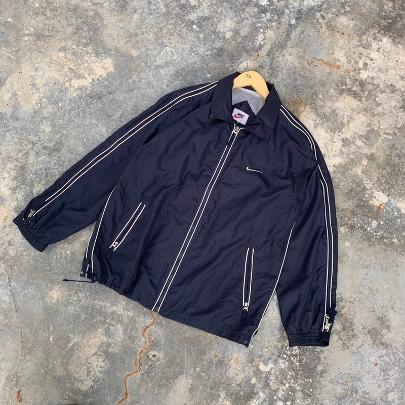 WINDBREAKER/TRACKTOP - NIKE BIG LOGO (backhit)