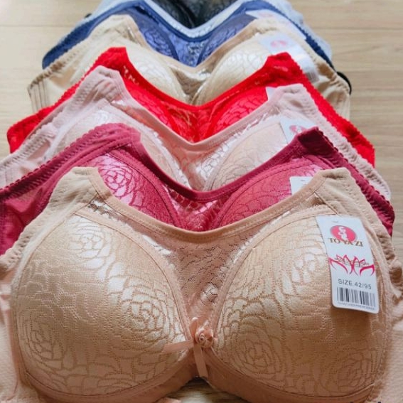 Bra Toyazi, Bra kemben kait 4 busah tipis tanpa kawat