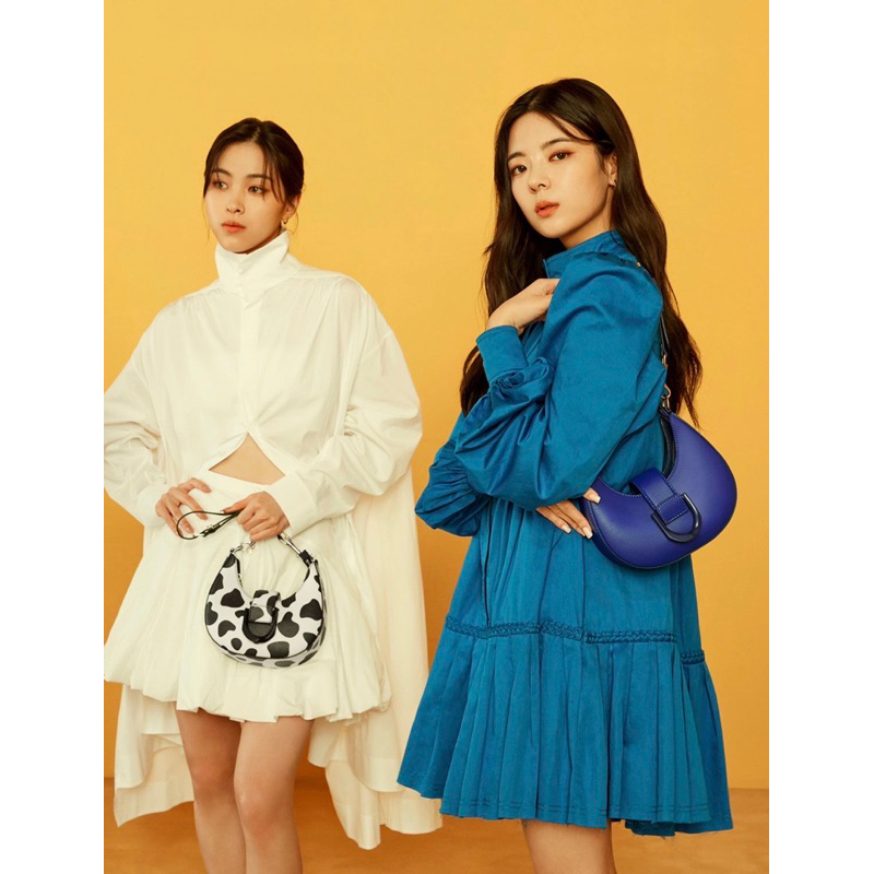 C Itzy Gift Set