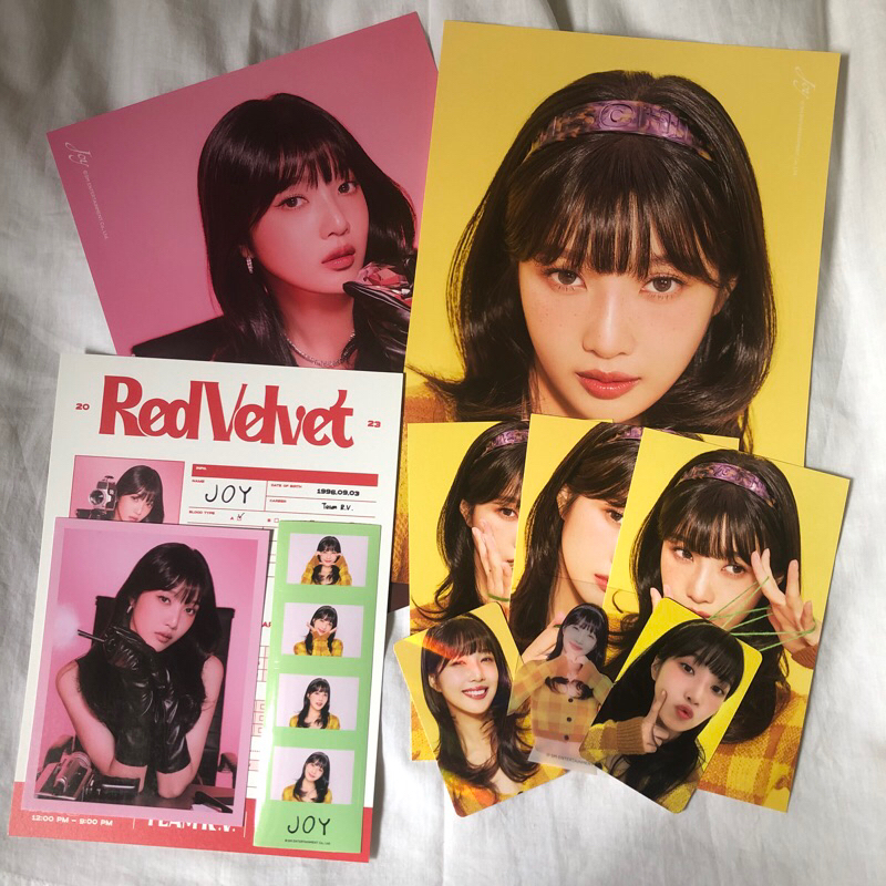 WTS SEASON GREETINGS (SG) 2023 RED VELVET