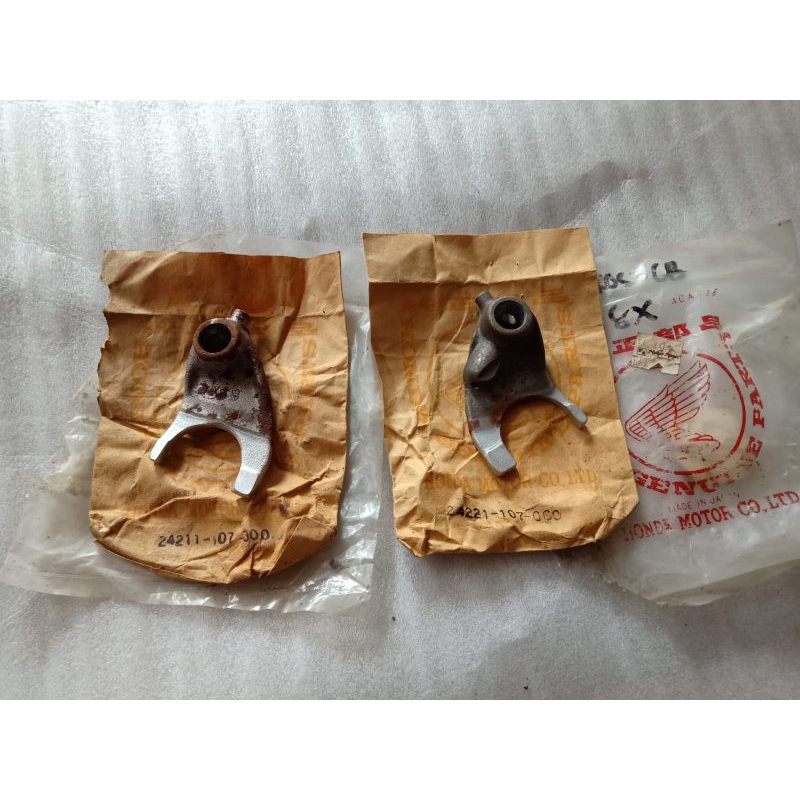 Capit udang gear box honda cb100 cb125 original baru