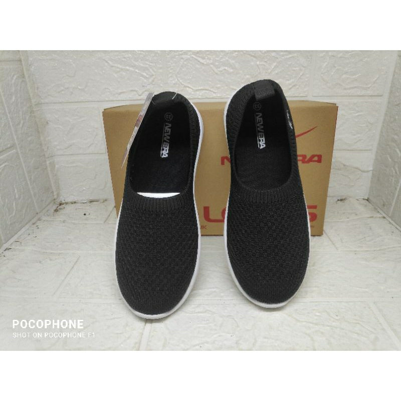 SEPATU NEW ERA SHEILA RAJUT SLIP ON 37-41 122900