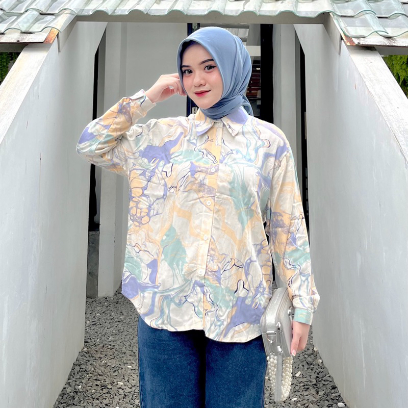 Kemeja Basic Marble Shirt By Vitafa