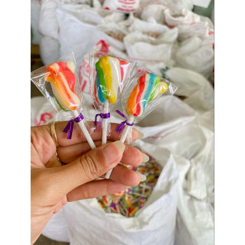 

paket permen lollipop isi 600 pcs by pabrik permen daffa lollipop malang