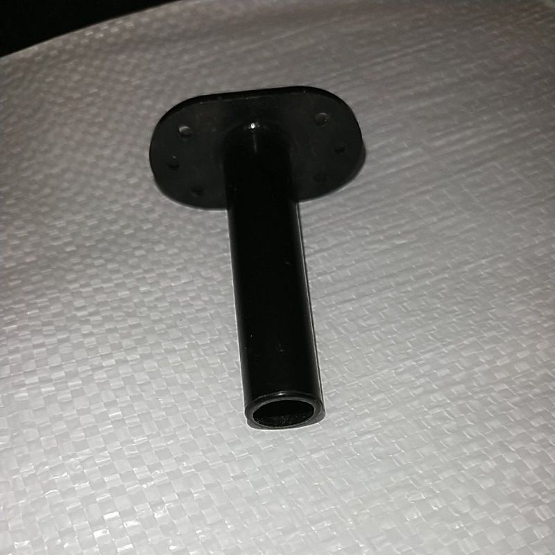 Sok patung kaki celana