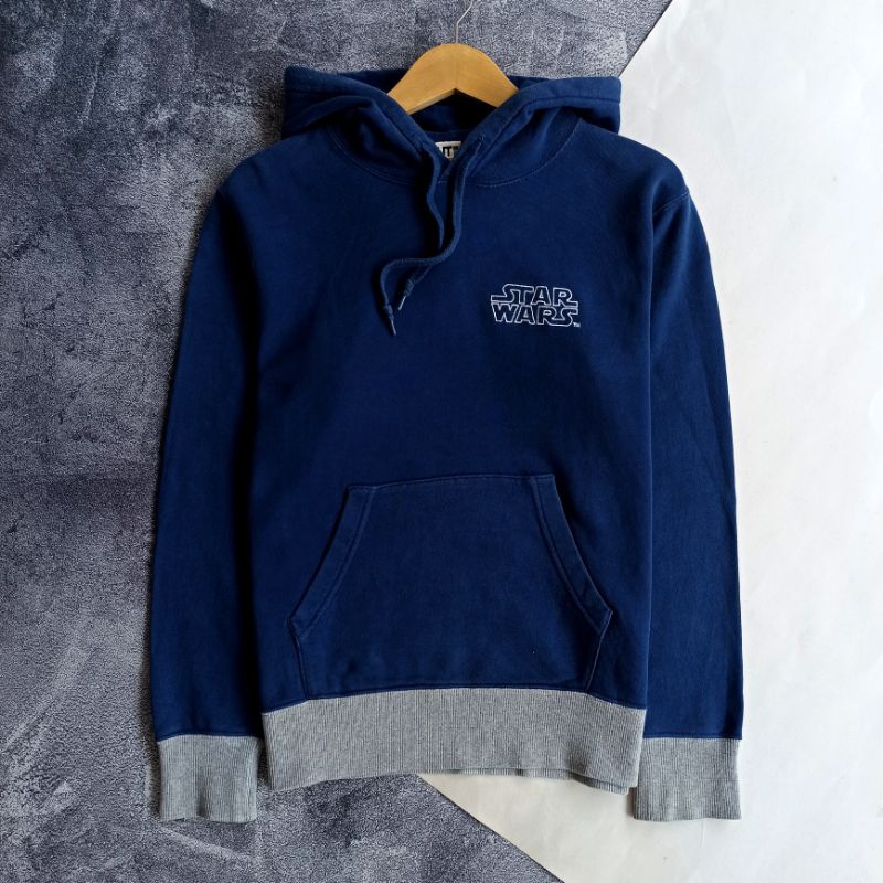 Uniqlo x Starwars Hoodie