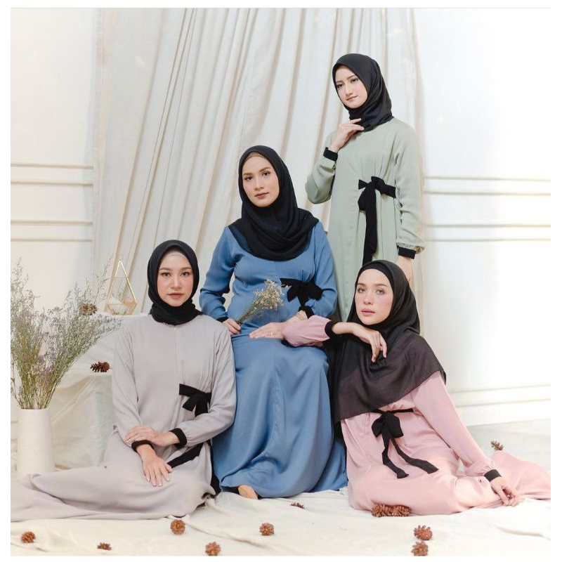 Preloved Basic Dress Kaleela