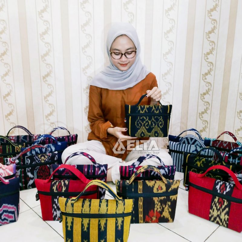 pouch tenun etnik souvernir motive random