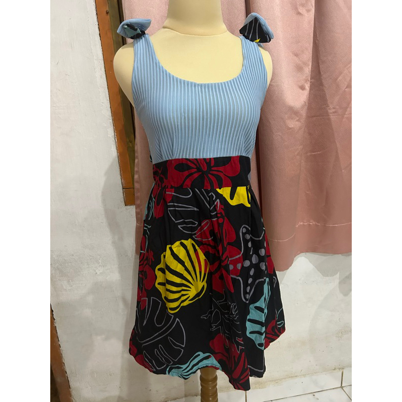 Preloved dress pita biru