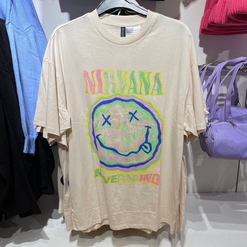 OVERSIZE  Kaos Nirvana x H&M Original Store