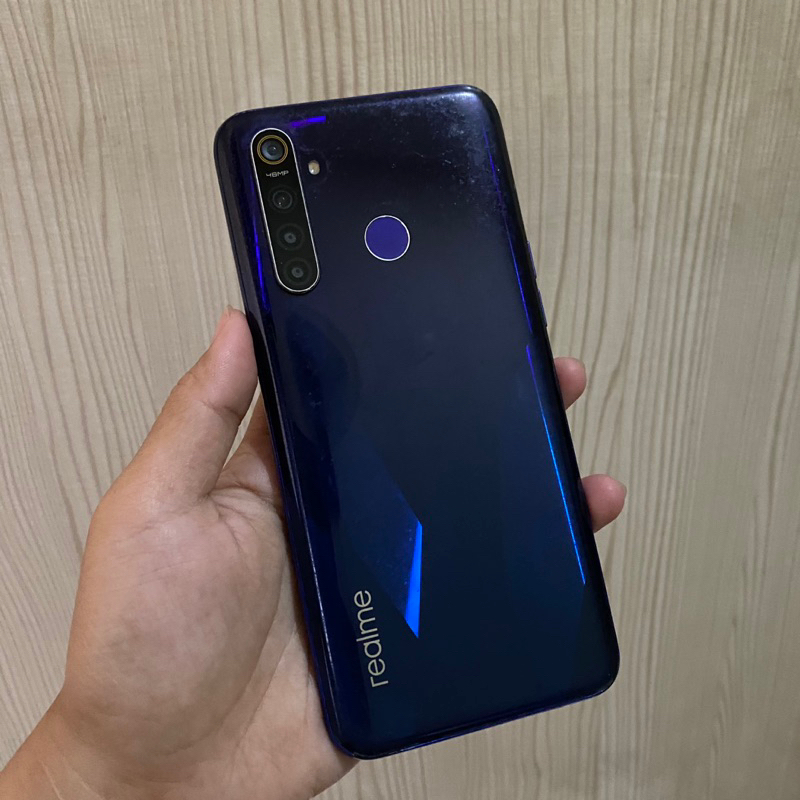 realme 5 pro 8/128gb hp only siap pakai