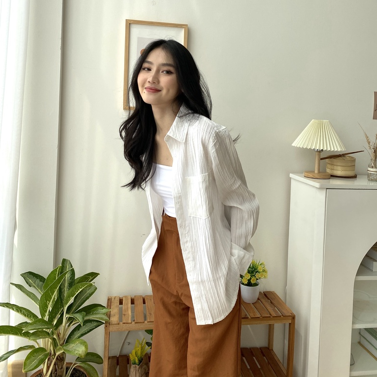 Kirra Shirt Kemeja Casual Serat Kayu - Kemeja Kasual Wanita