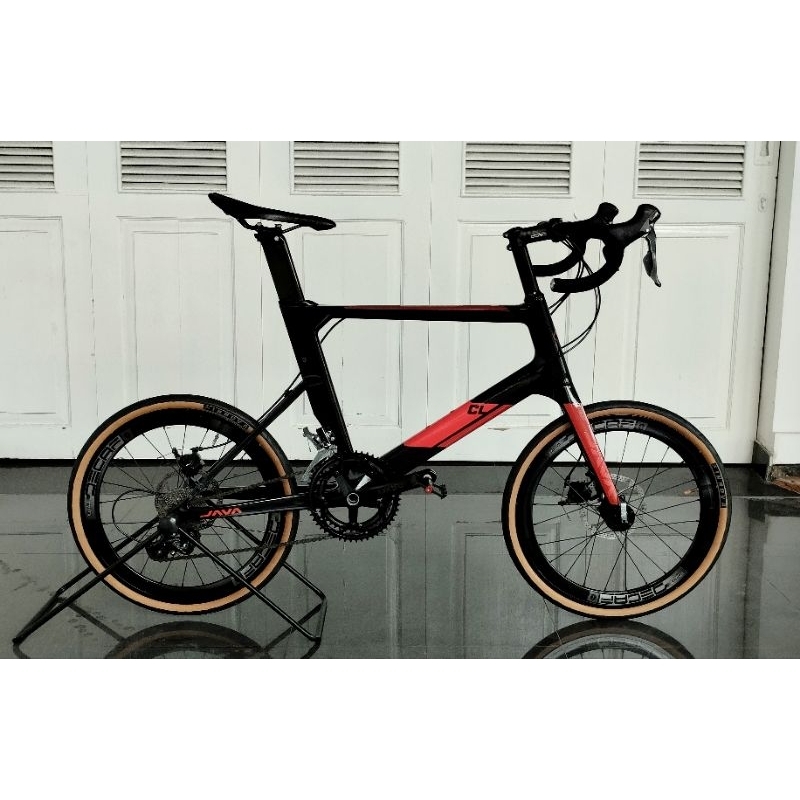 Sepeda Roadbike Minivelo Java CARBON. AERO. Hitam glossy-Merah 2x9 speed