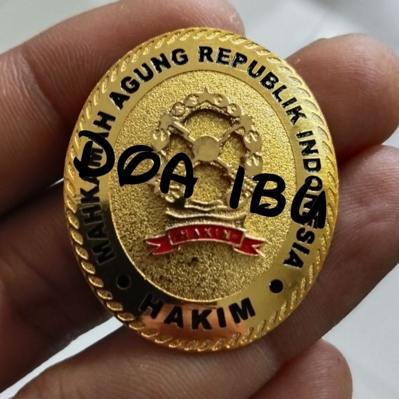 

best seller pin HAKIM merah-magnet ready stock