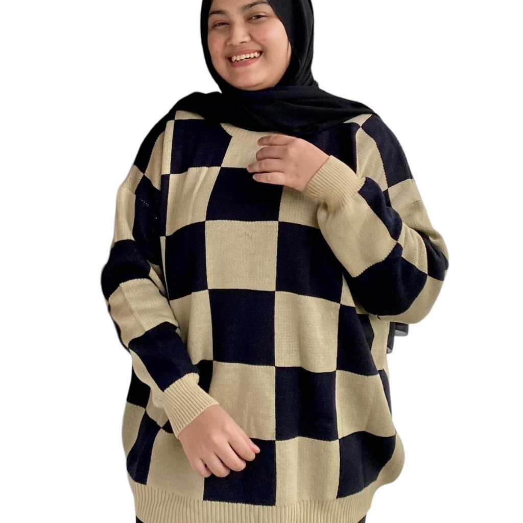 Square Sweater Rajut Oversize