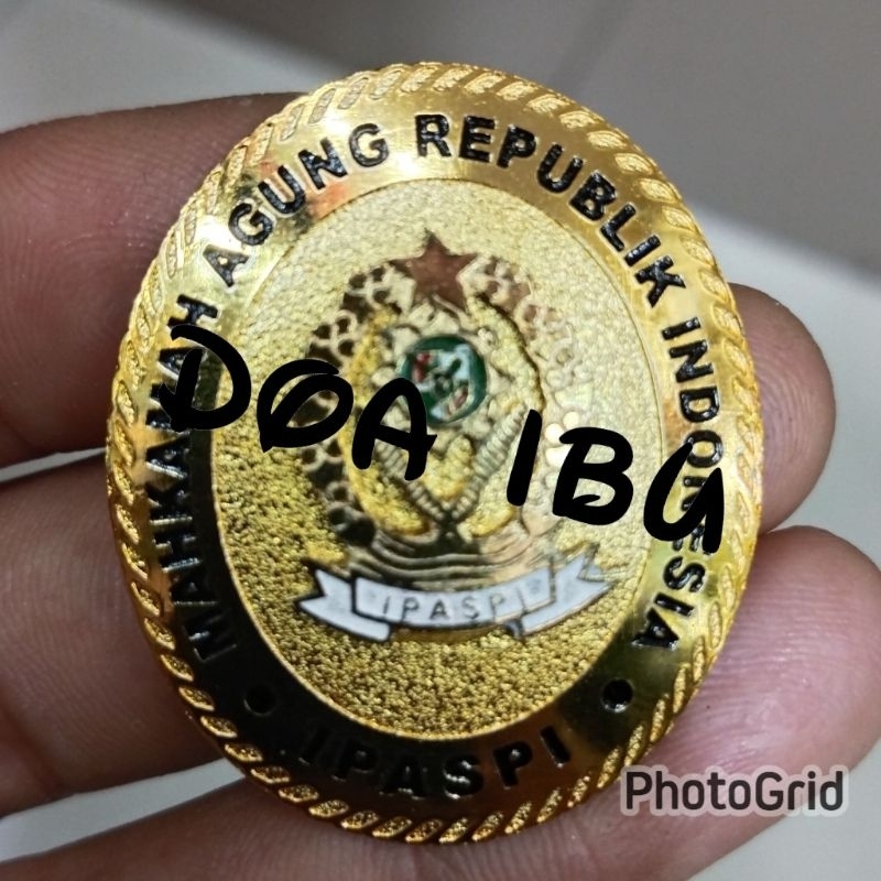 

best seller pin HAKIM IPASPI-magnet