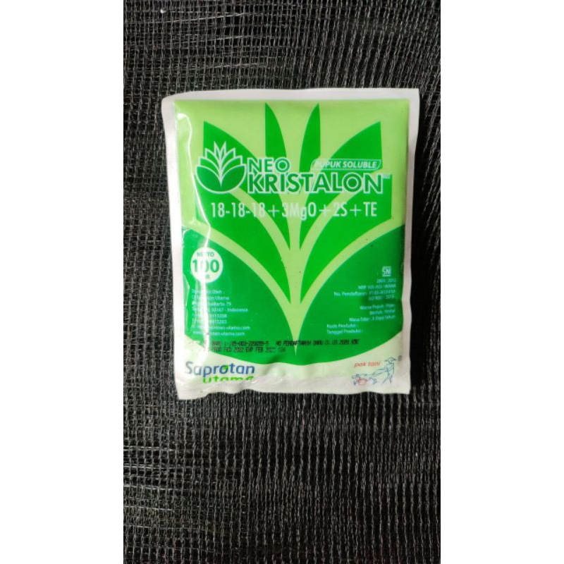 pupuk semprot neo kristalon