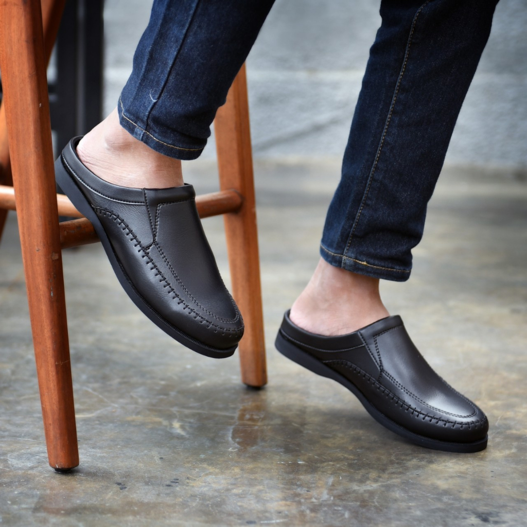 RIONZ MARCO- Sepatu Kulit PU Asli Casual Santai Slip On Pria Mules Slop Tutong Bustong Cowok Dewasa Semi Formal Pria Kantor Pesta Kondangan Gereja Original Murah Trendy Terbaru Terlaris