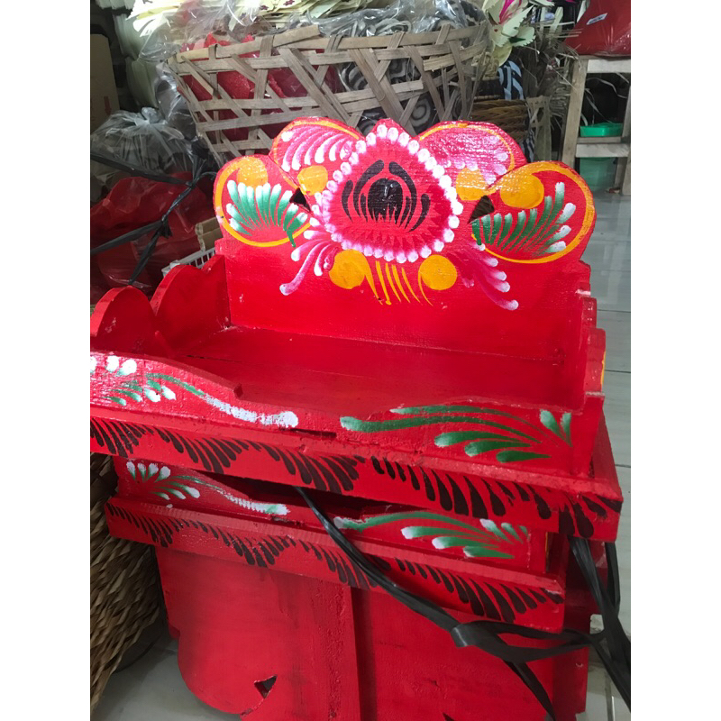 Pelangkiran Kayu 39 x 24 x 24 cm