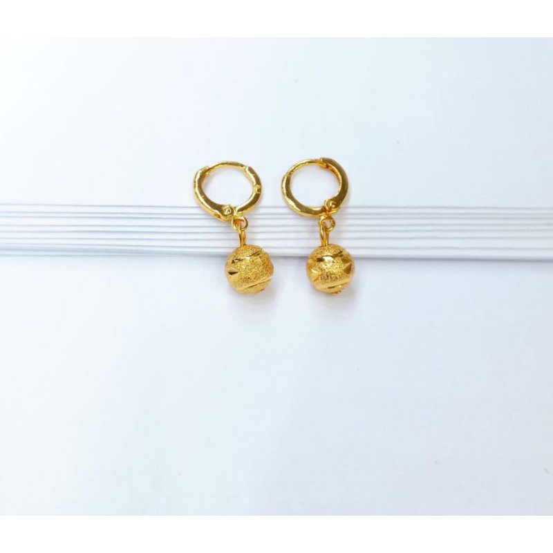 ANTING BOLA PASIR EMAS MOTIF