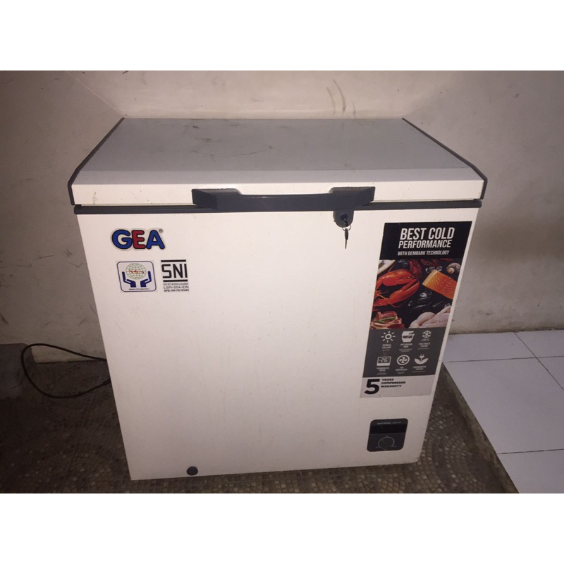 FREEZER FROZEN FOOD