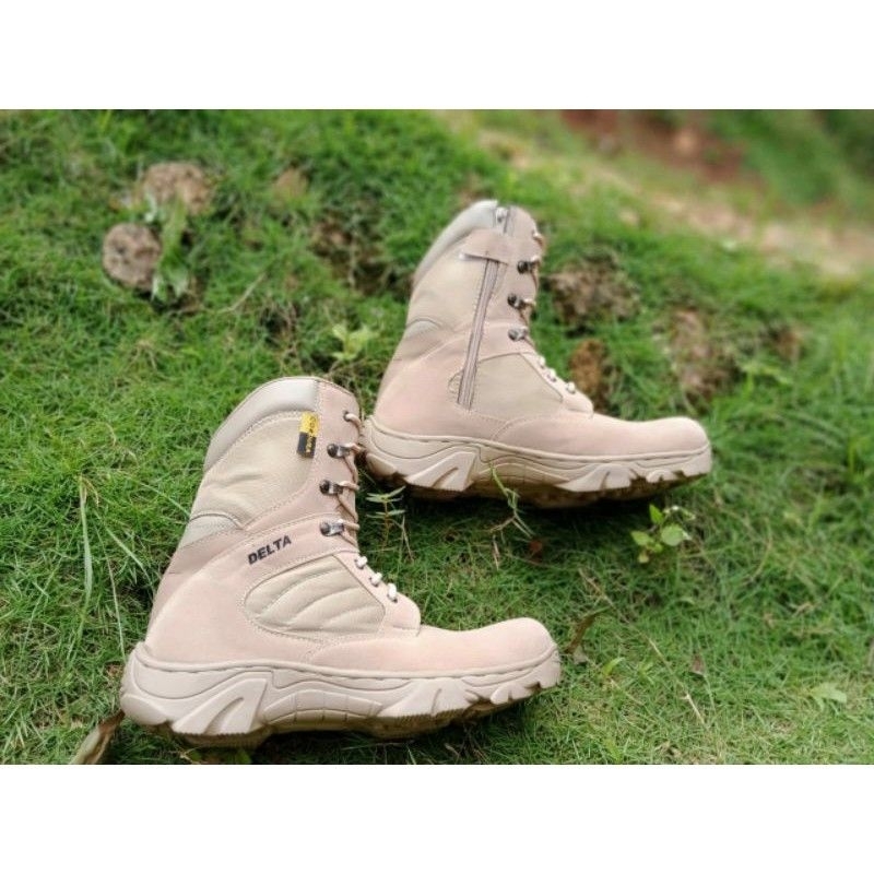 Sepatu safety boot TACTICAL crem