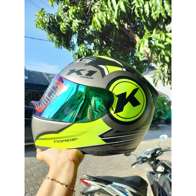 Helm KlM motif force full face kaca pelangi termurah
