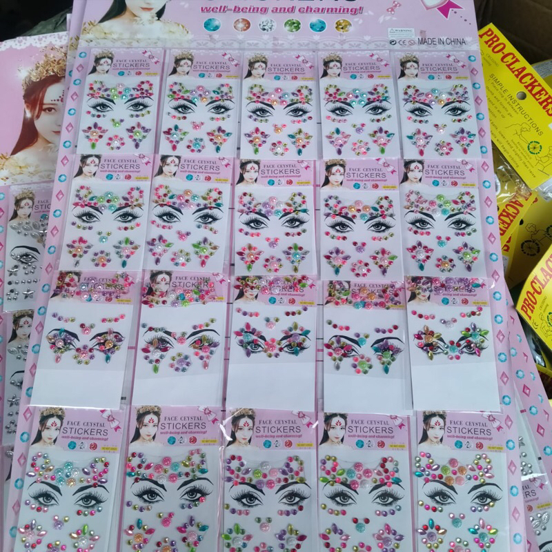 stiker wajah stiker mata untuk karnaval atau souvenir ulang tahun