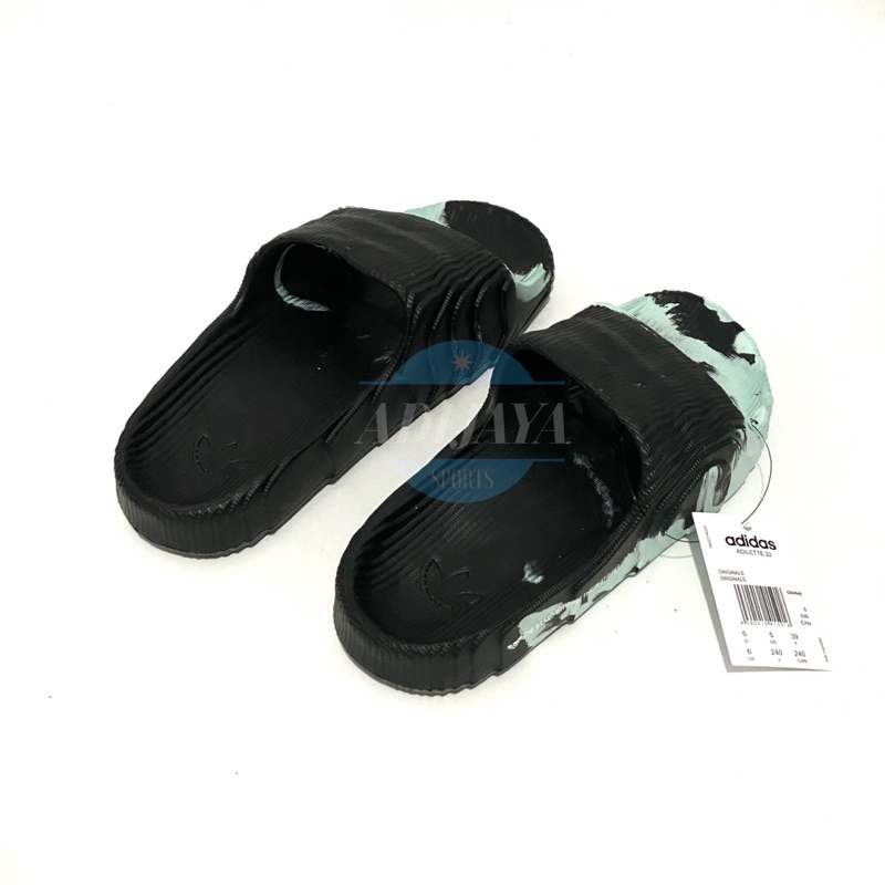 Sandal Adidas Adilette Pria Sandal Slop Pria Sandal Slide