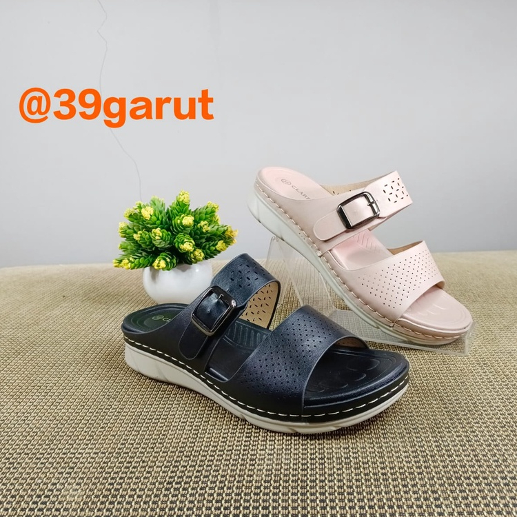 Sandal Wedges Clarette C209-8757