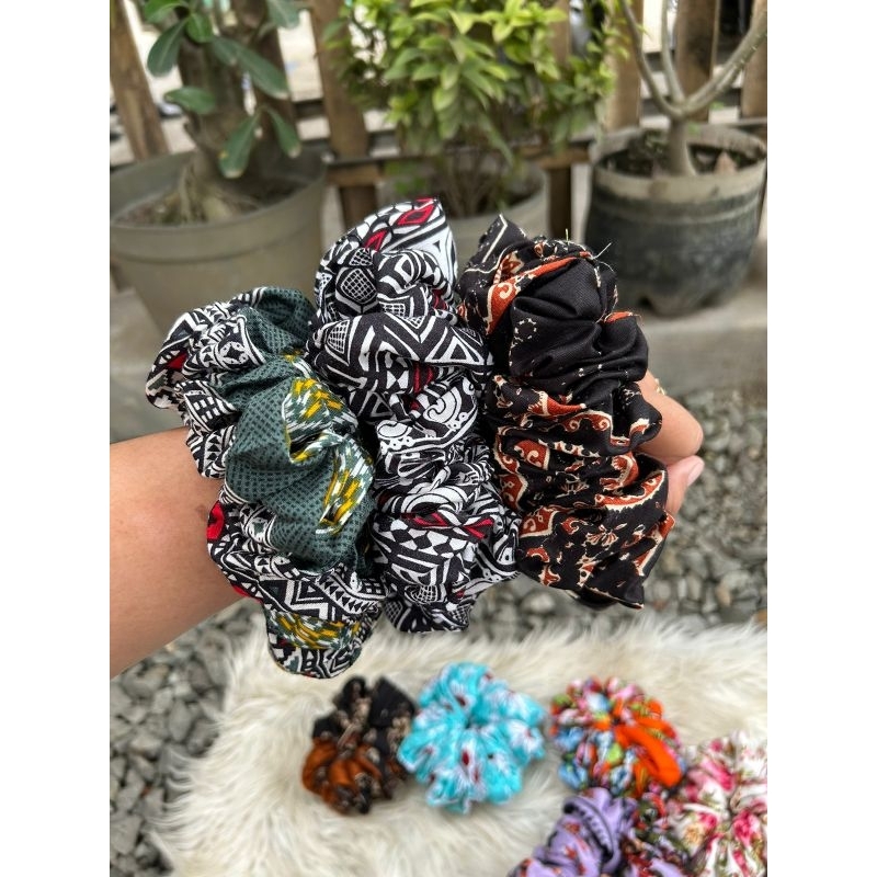 SCRUNCIE HIJAB MOTIF/SCRUNCIE JUMBO/SCRUNCIE MOTIF