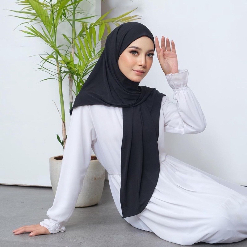 Hijab Segitiga Instan Jersey / Jilbab Segitiga Instan Jersey