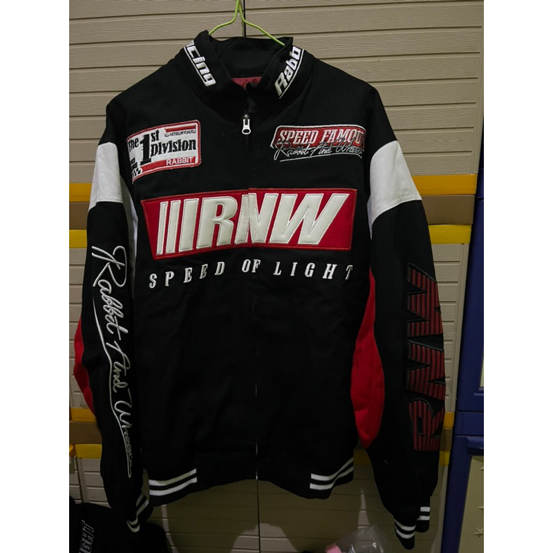 RABBIT AND WHEELS | SIZE M | NEW | FAMOUS