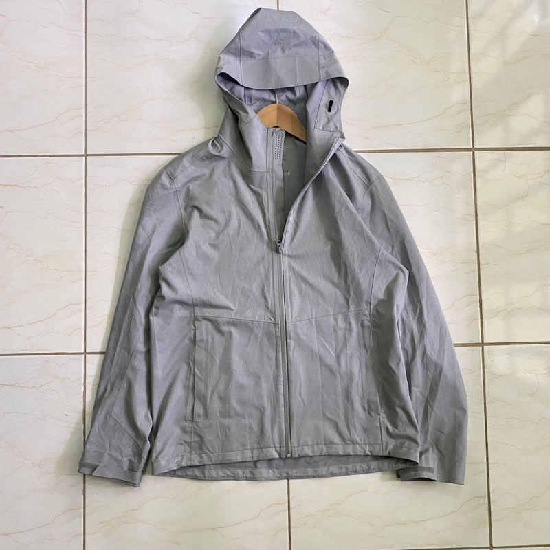 uniqlo blocktech gorpcore jacket