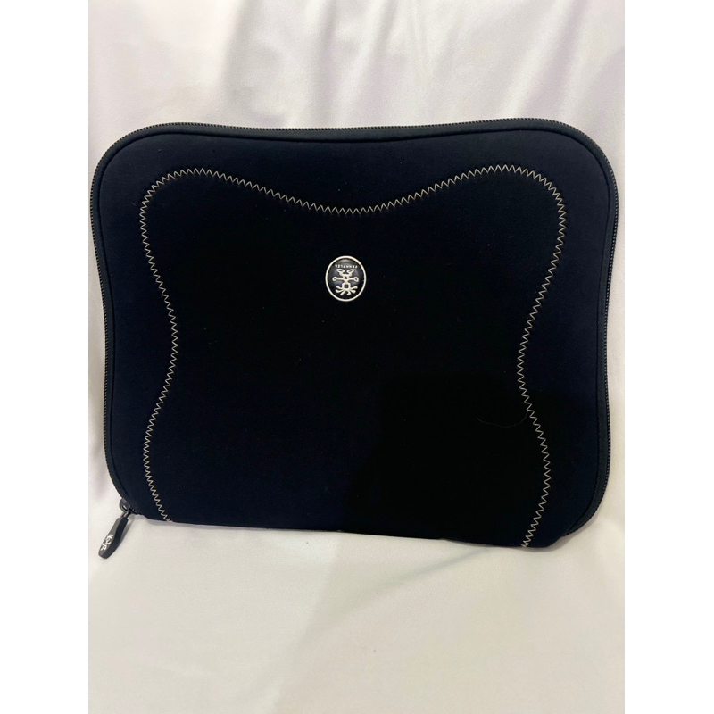 laptop sleeve crumpler