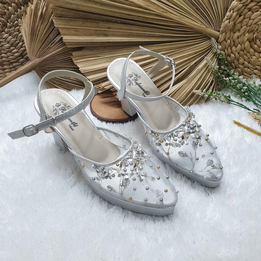 sepatu wedding pesta cantik Jennie silver hak 9 cm