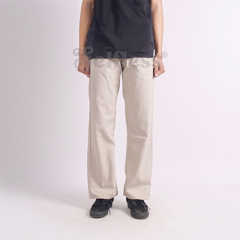 Selfless - Celana Chino Loose Straight Baggy Fit Standar Panjang Pria Work Pants Chino Fatigue Pants Celana Panjang Kerja Kantor Cinos Chinos Longgar Gober Gombrang Standar Hijau Army Hitam Abu Mocca Khaki