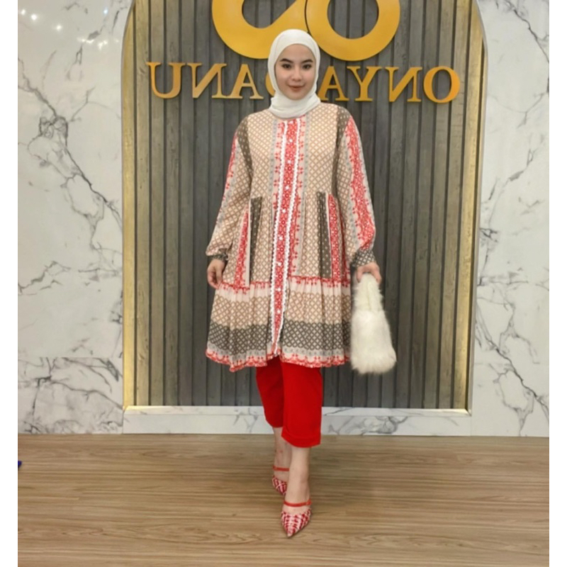 B1187 // B1188 Tunik Motif Renda
