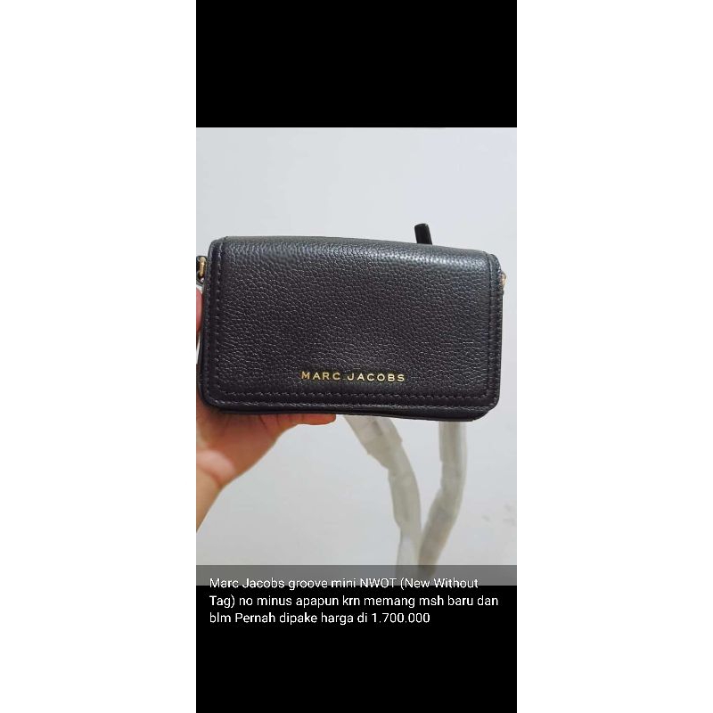 MJ Groove mini leather