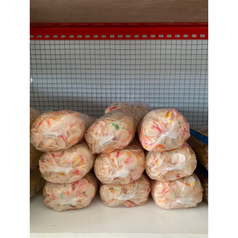 

Kerupuk Mentah Pesta 1/2 kg