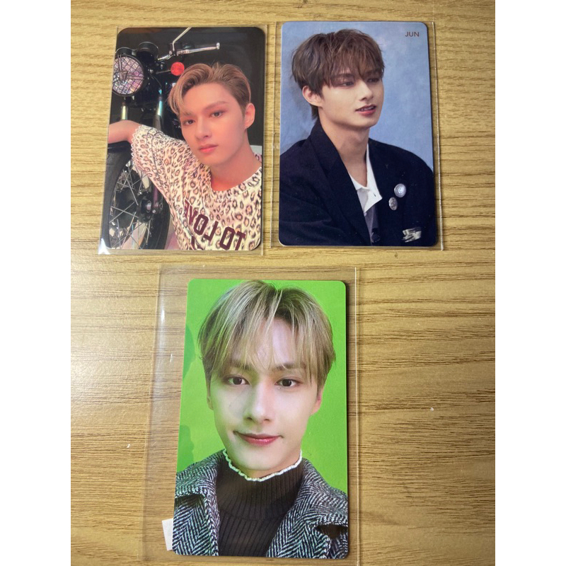Seventeen Jun Benefit HMV photocard