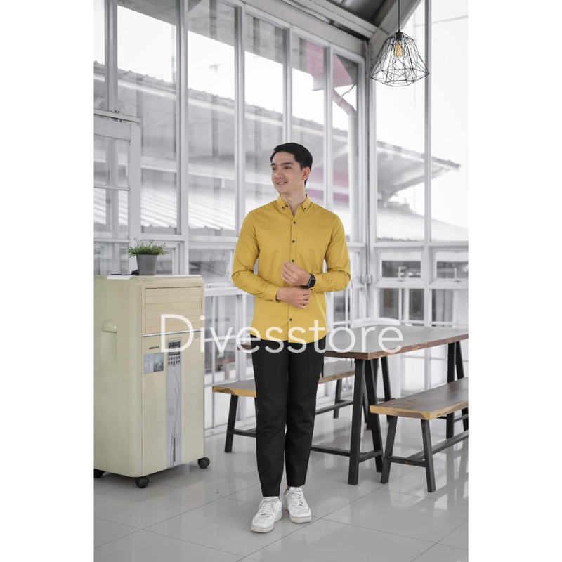 Kemeja pria cowok polos slimfit kasual basic HeM lengan panjang lemon lime