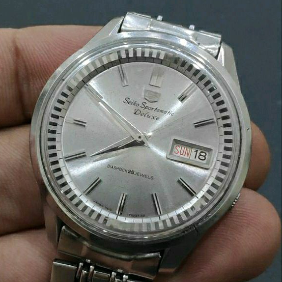 SEIKO 5 SPORTSMATIC DELUXE 25J REF. 7619-7060 Circa 1965