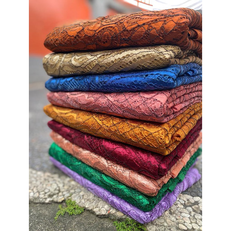 Yukakebaya || Metalik Cord Two Tone Motif Embroidery
