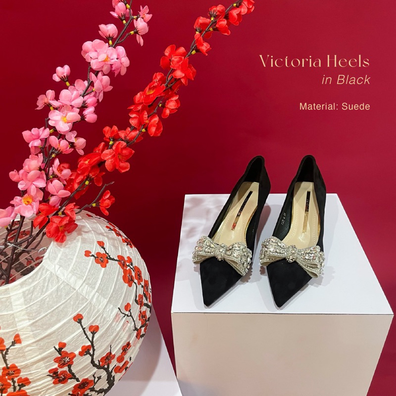 Victoria Swarovski Bow Kitten heels