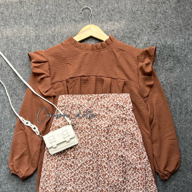 ONE SET PETTERN SKIRT FLORAL SKIRT (Cirebon Cloth)-Rok mocca blus choco