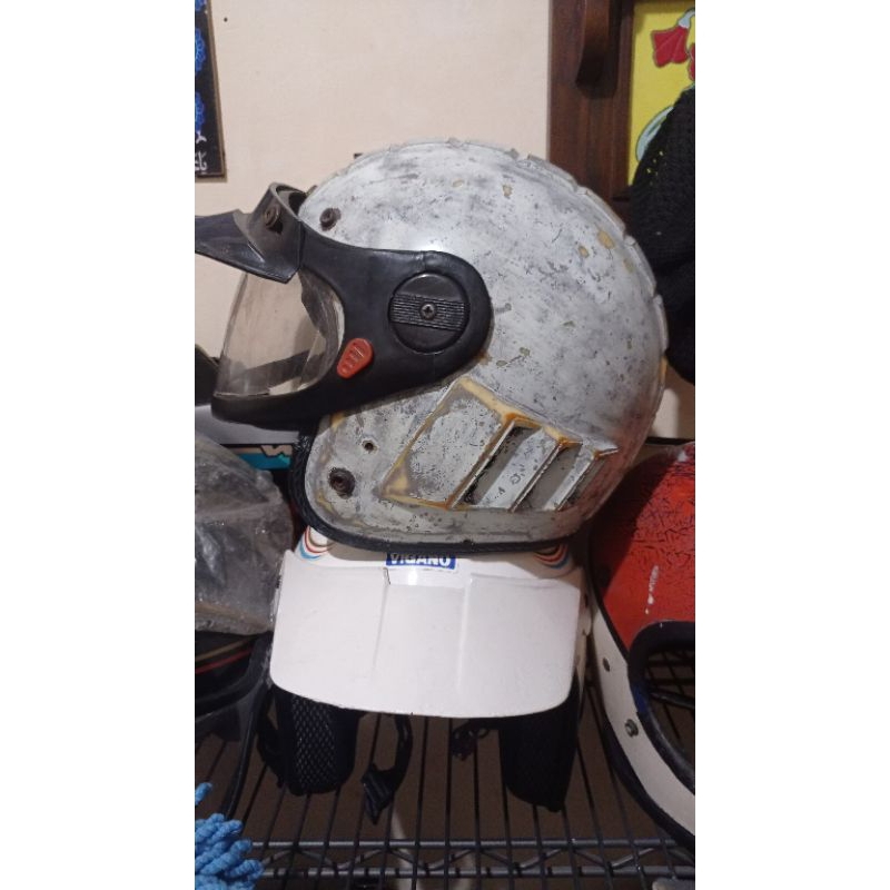 helm vintage robot bahan gading original