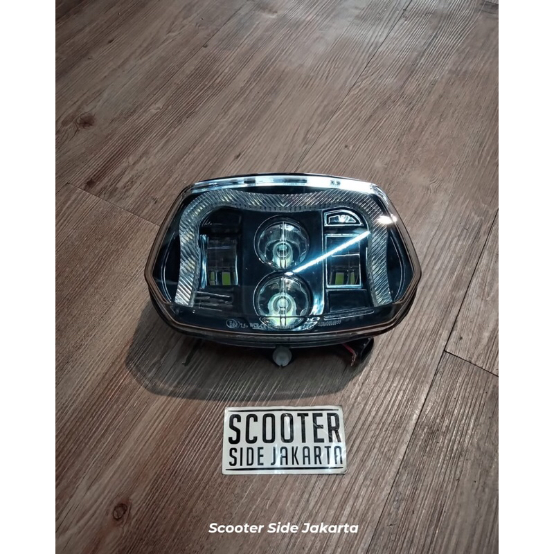 Headlamp LED Daymaker Model Luigy Vespa Sprint
