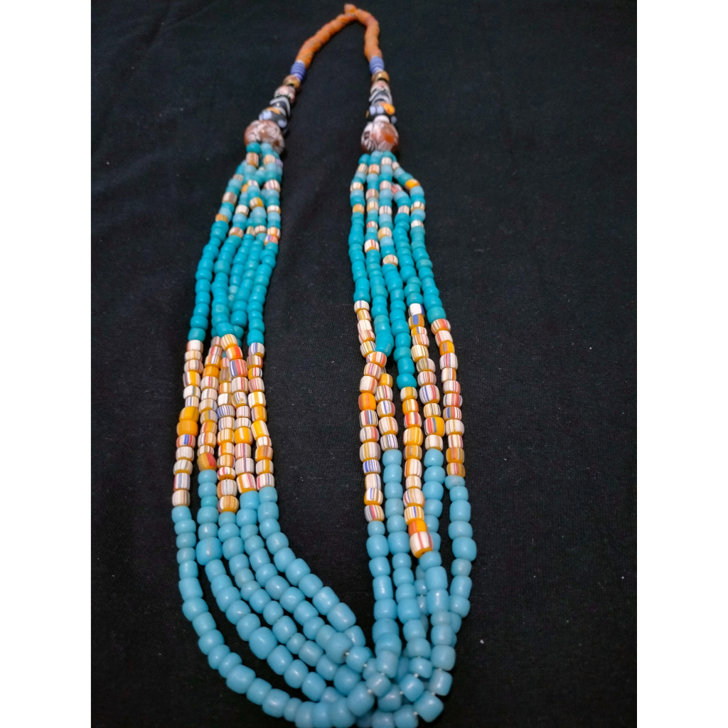 Kalung Etnik Motif Dayak (variasi biru)